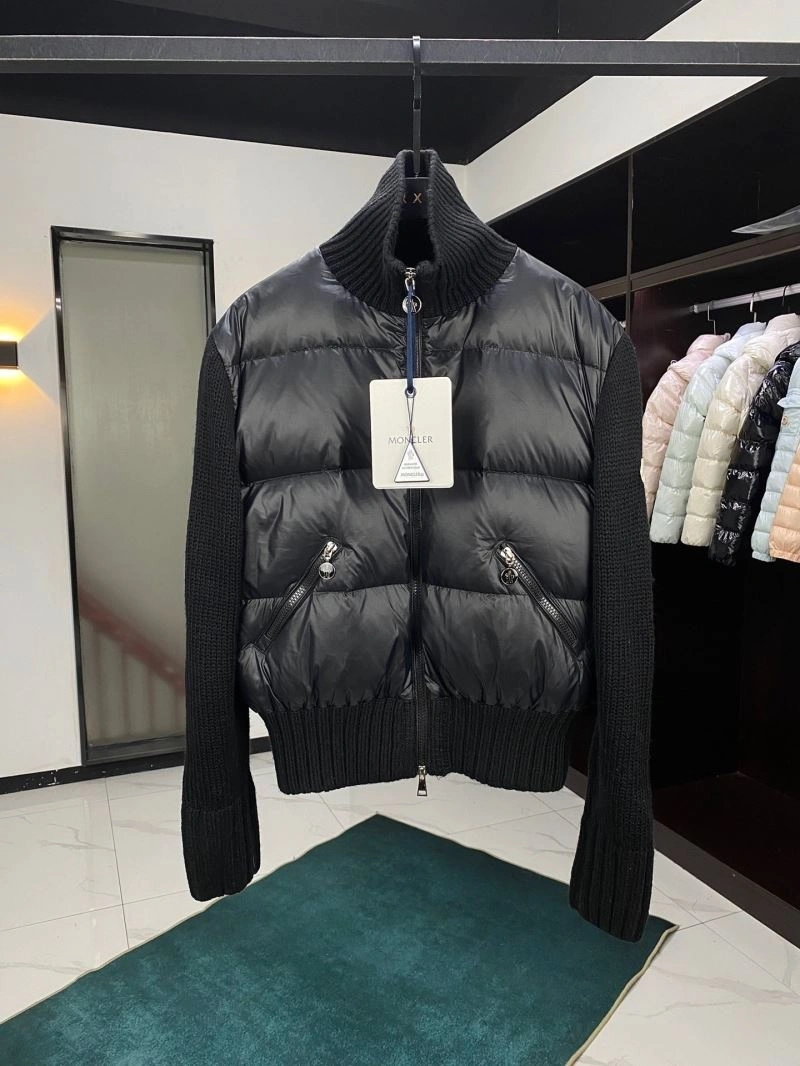 Moncler Down Jackets TravelReady 144457