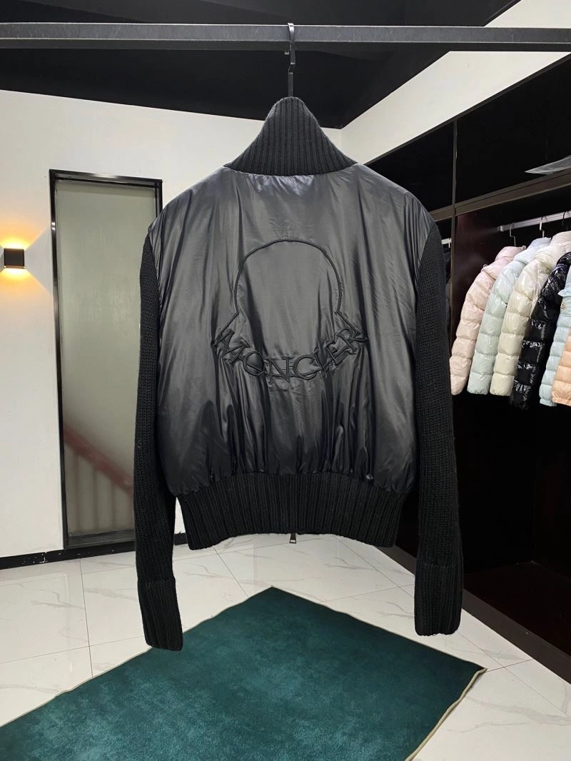 Moncler Down Jackets TravelReady 144457