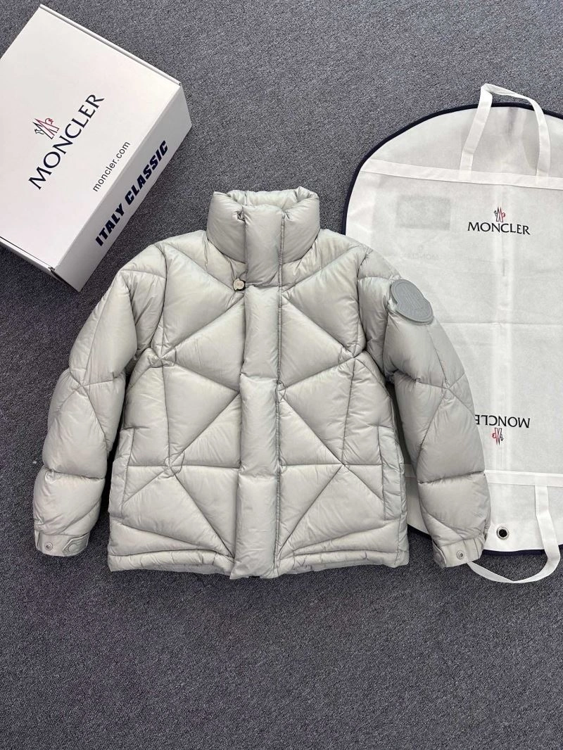 Sustainable Moncler Down Jackets 144450