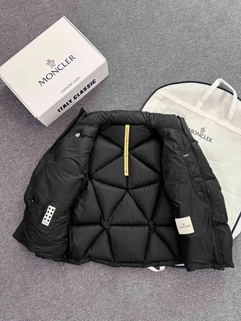 Attractive Moncler Down Jackets 144427