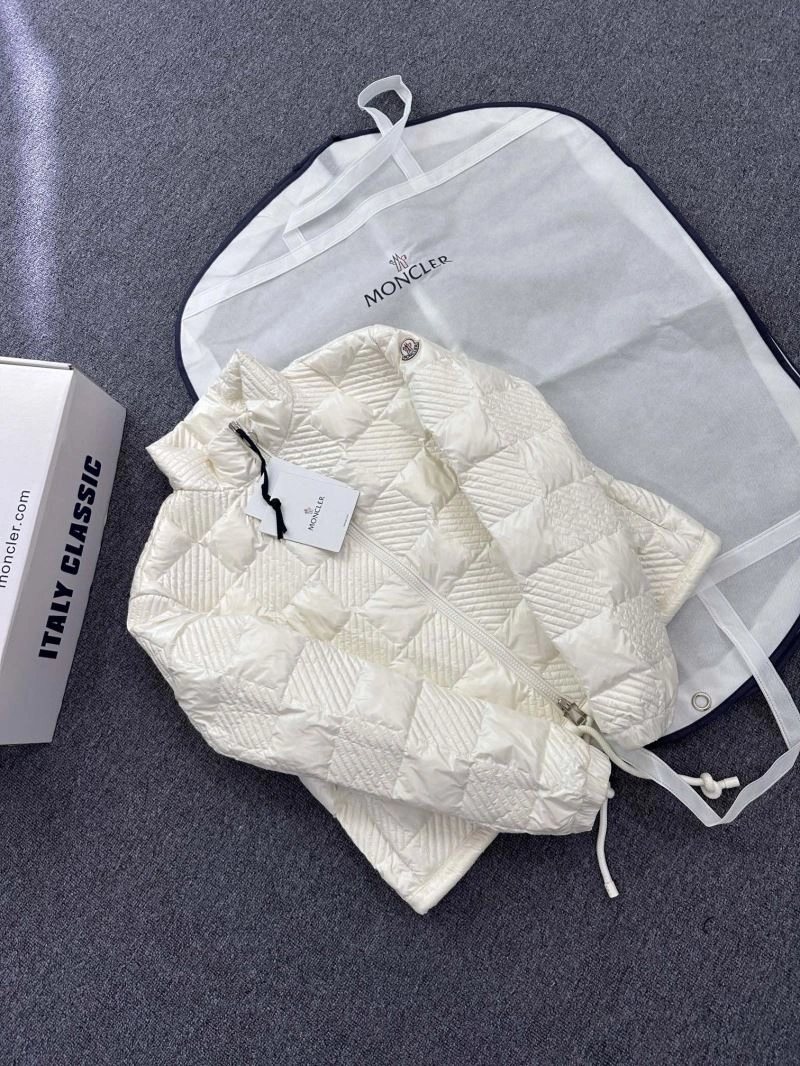TimelessDesign Moncler Down Jackets 144424
