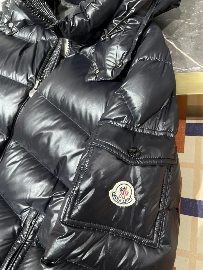EyeCatching Moncler Down Jackets 144121