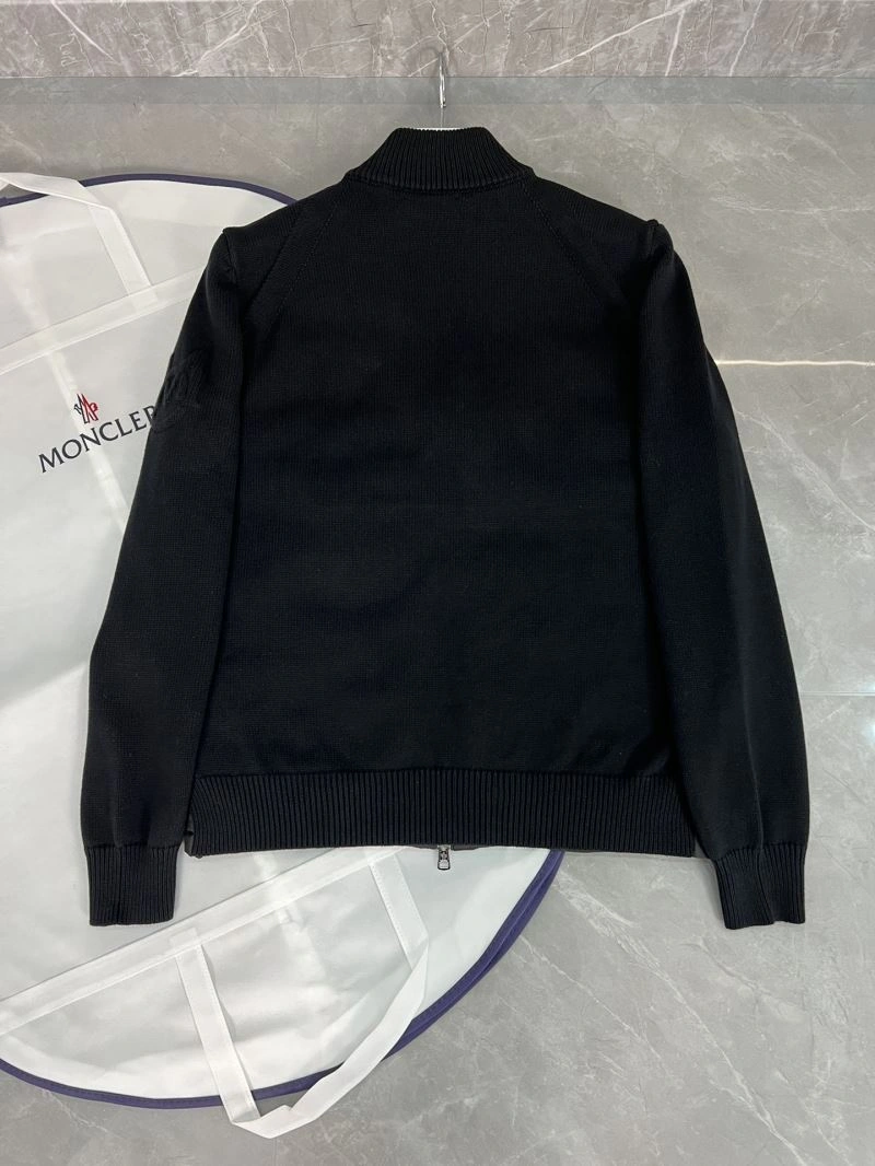 Sustainable Moncler Down Jackets 144122
