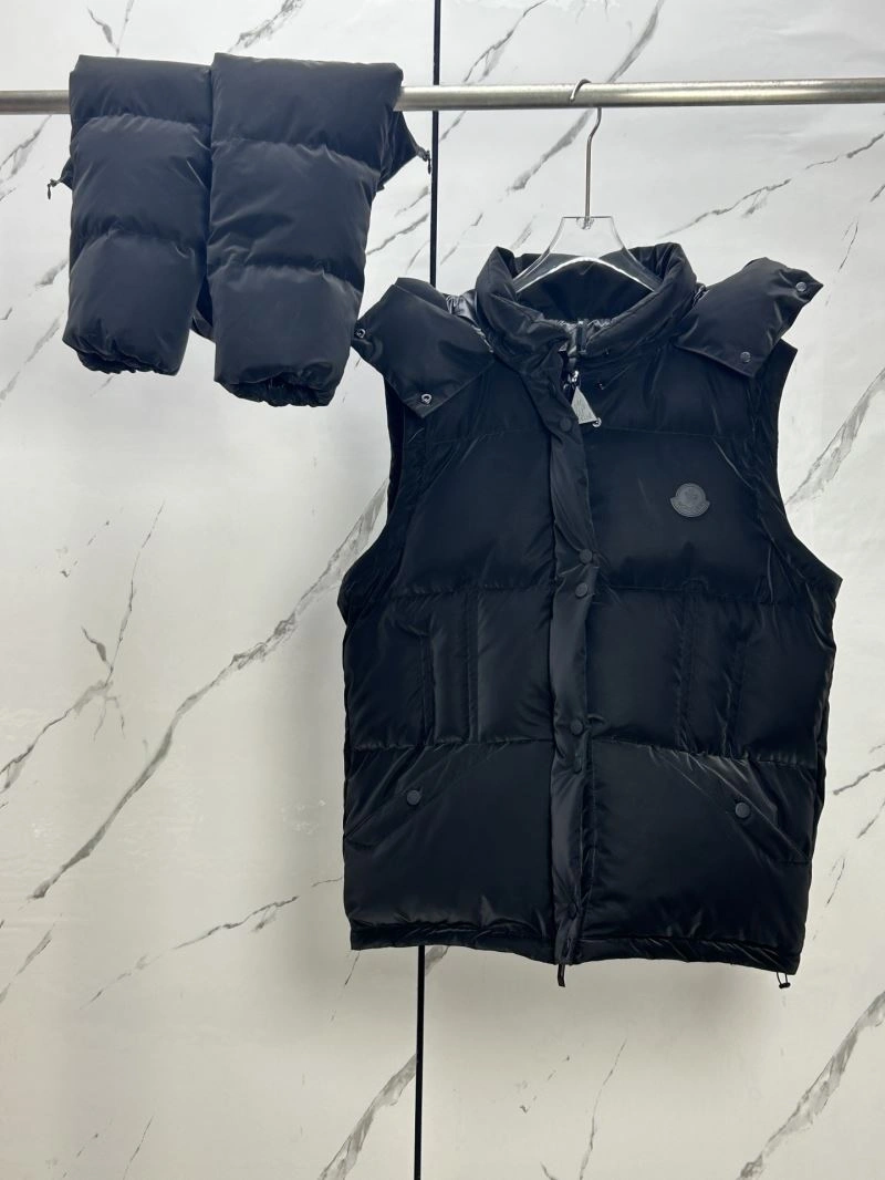 Moncler Down Jackets Packable 144109