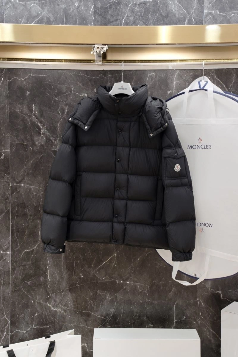 Attractive Moncler Down Jackets 144113