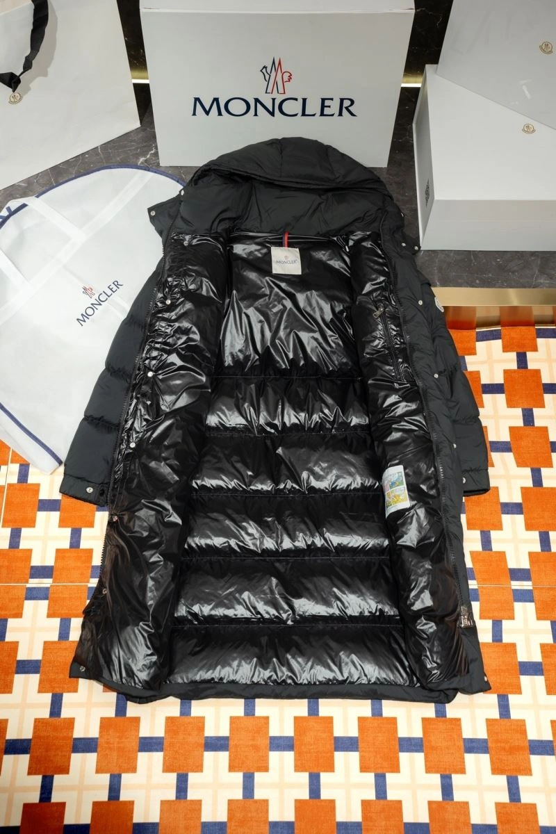 Moncler Down Jackets ComfortFit 144107