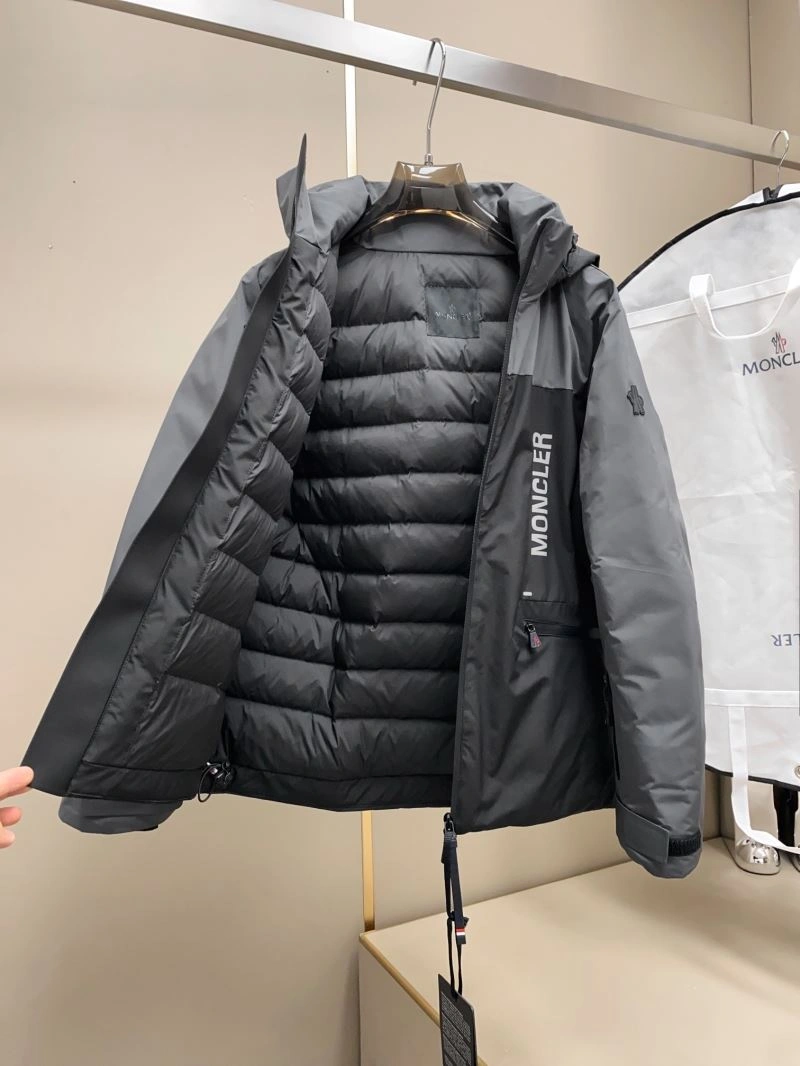 Compact Moncler Down Jackets 144105
