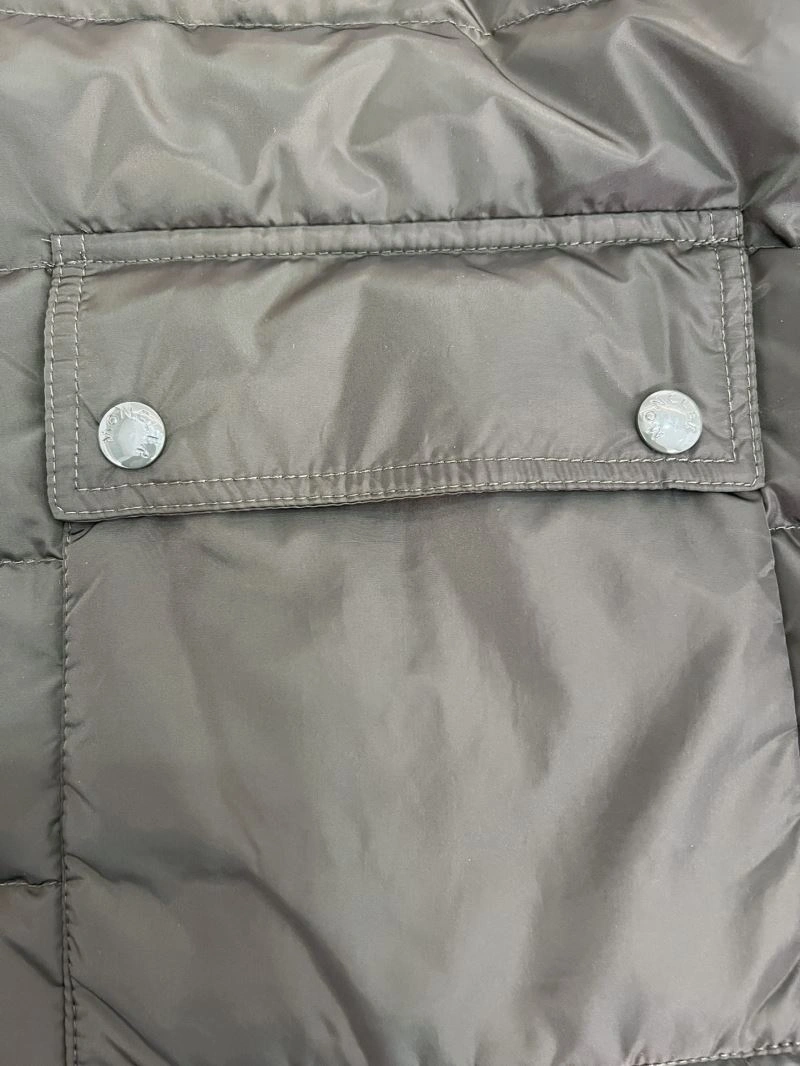 Moncler Down Jackets GoAnywhere 144103