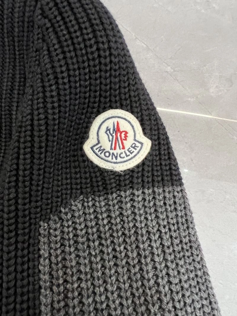 Moncler Down Jackets Modern 144114