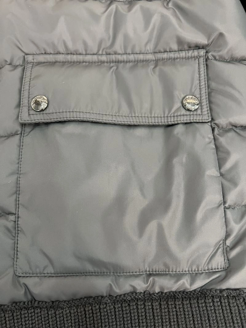 Moncler Down Jackets Modern 144114