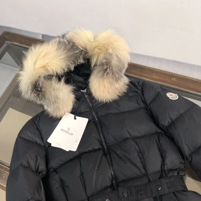 Moncler Down Jackets Comfortable 144101