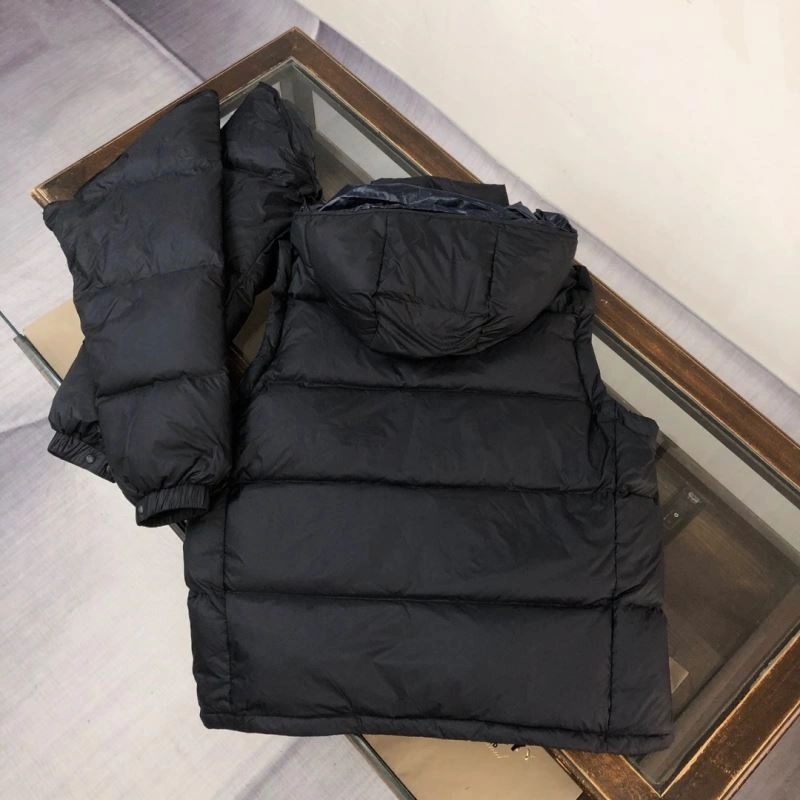 Moncler Down Jackets Original 144091