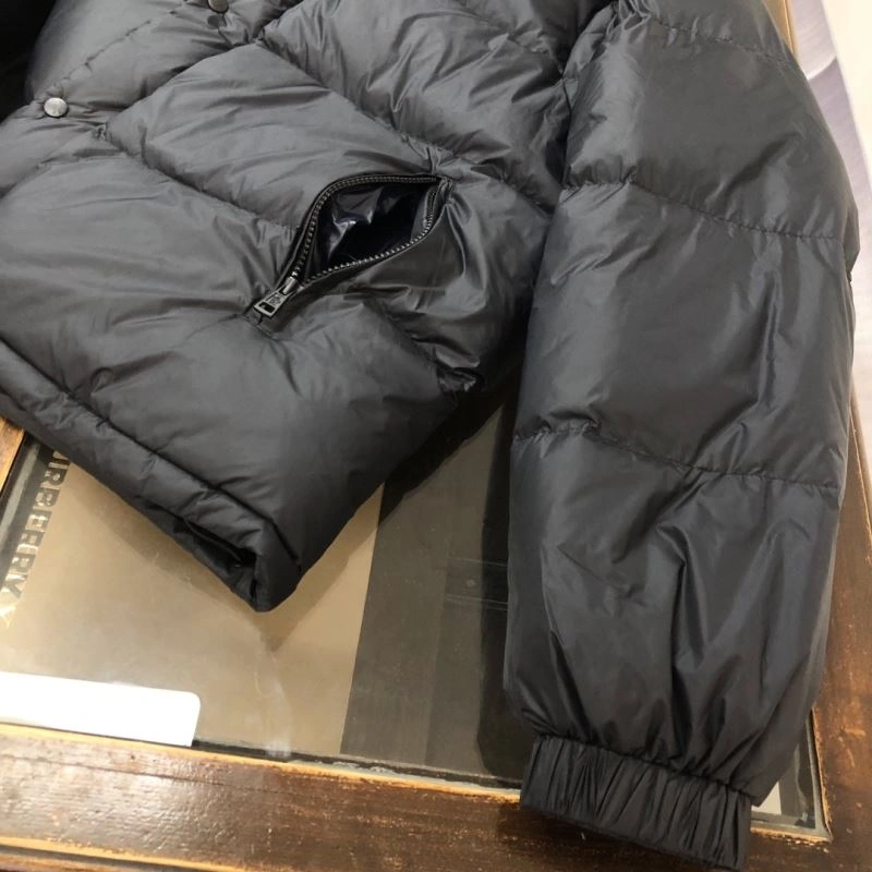 SoftTouch Moncler Down Jackets 144093