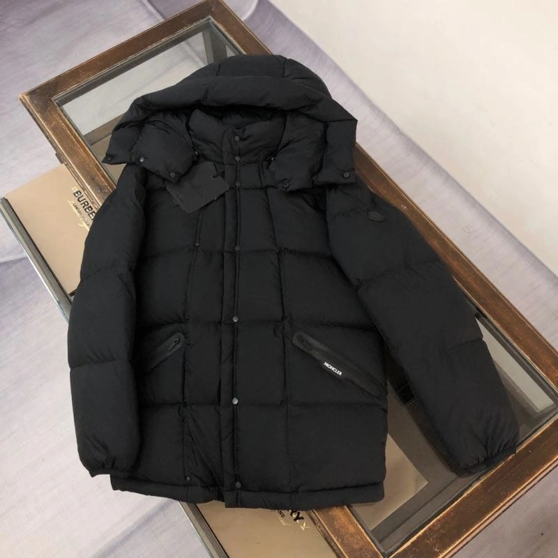 Durable Moncler Down Jackets 144104