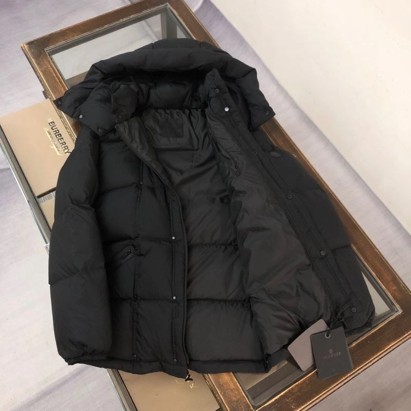 Durable Moncler Down Jackets 144104