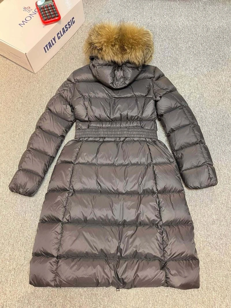 Moncler Down Jackets Sleek 144087