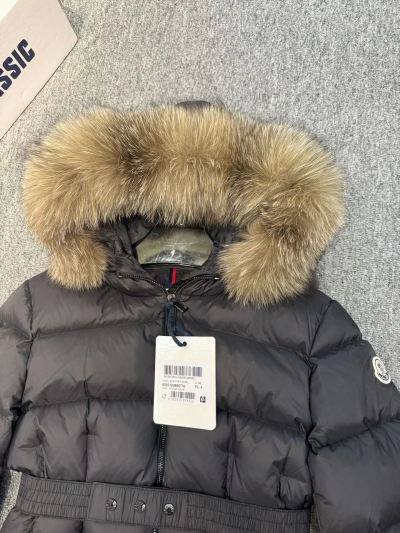 Moncler Down Jackets Supportive 144086
