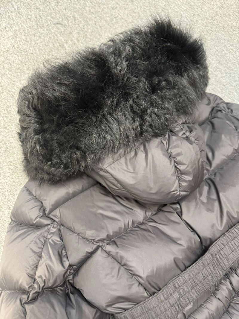 Moncler Down Jackets EasyMatch 144085