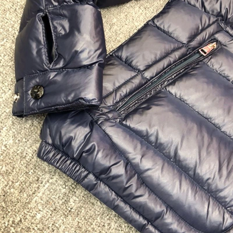 Affordable Moncler Down Jackets 144080