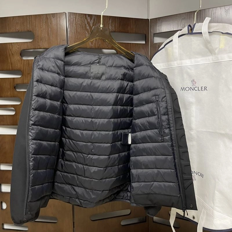 Moncler Down Jackets UrbanStyle 144070