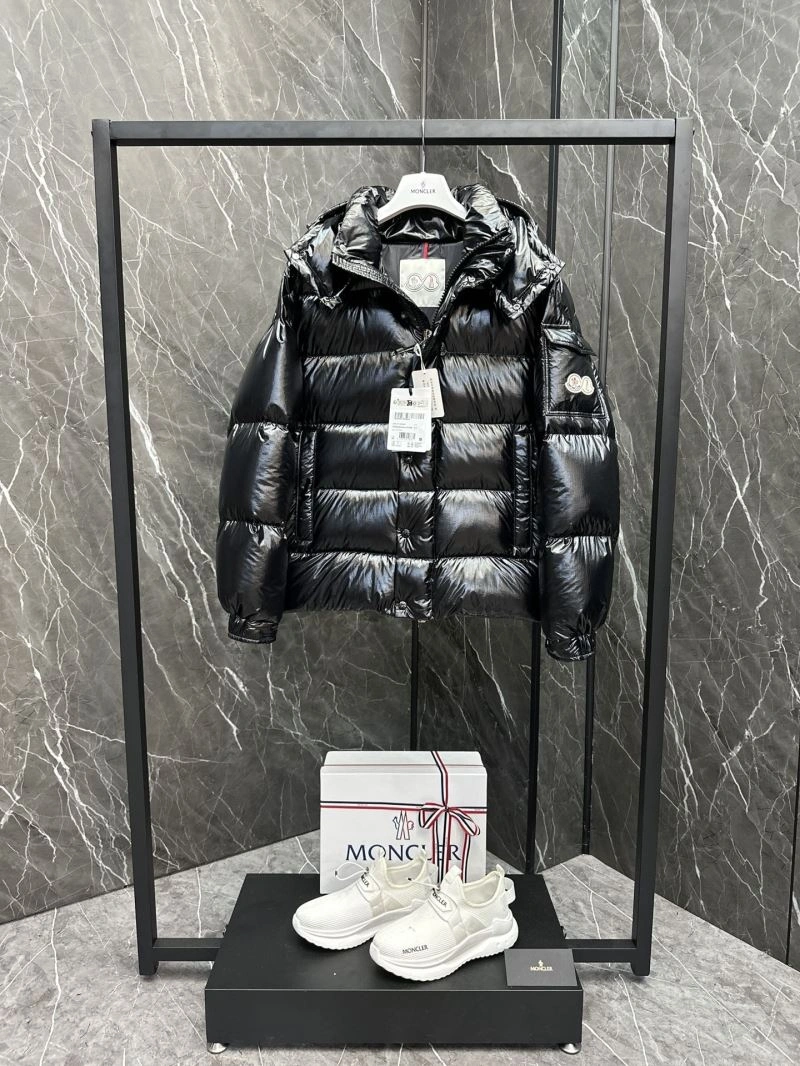 Moncler Down Jackets Attractive 144063