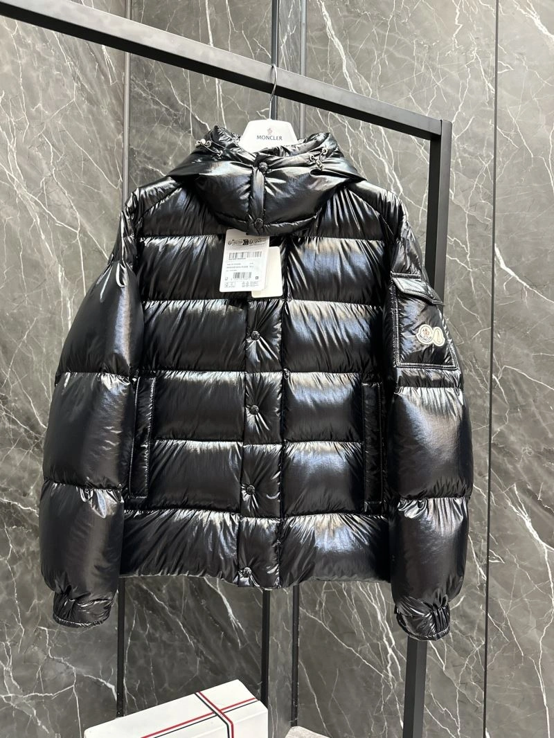 Moncler Down Jackets Attractive 144063