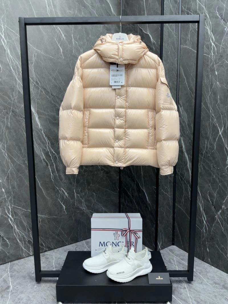 Functional Moncler Down Jackets 144062
