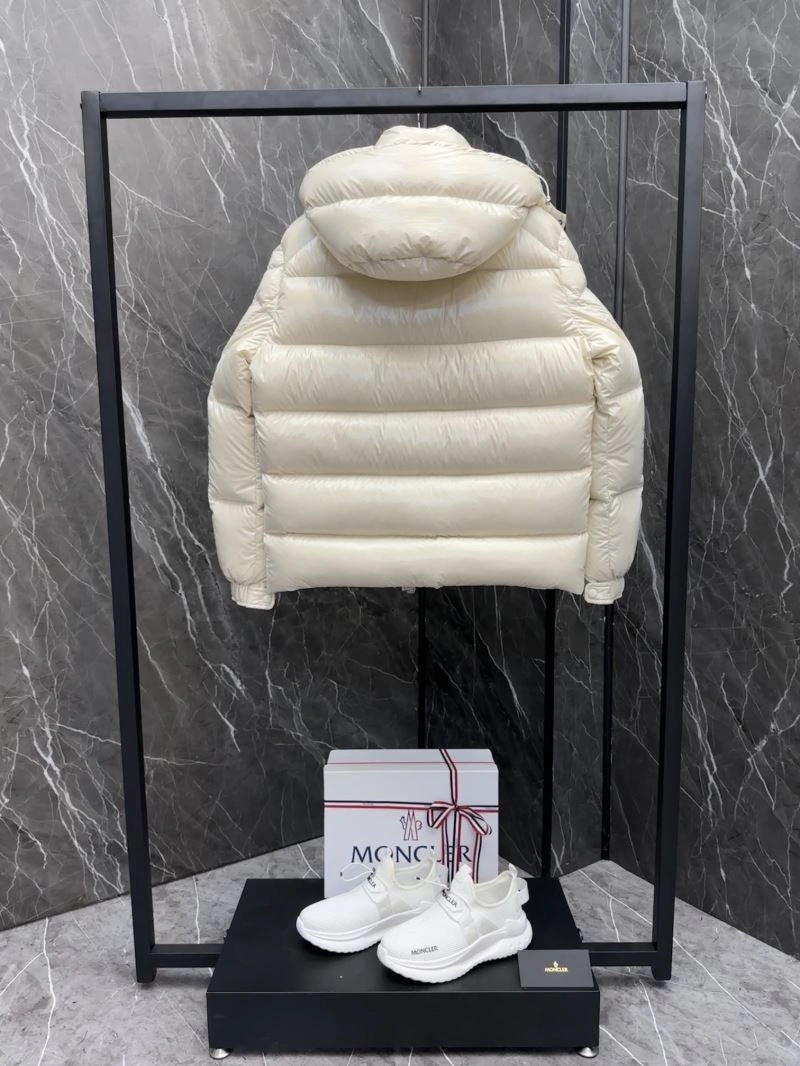 Moncler Down Jackets Casual 144058