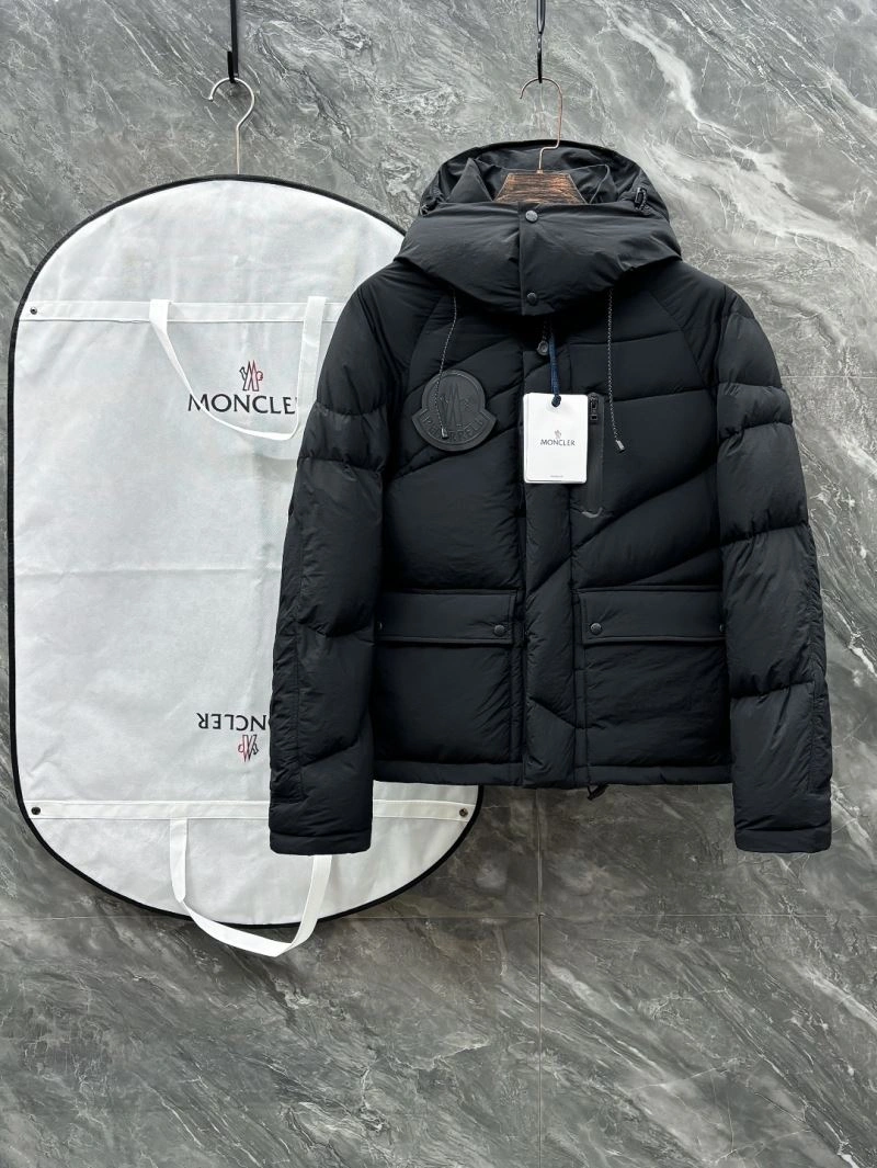 Moncler Down Jackets MultiPurpose 144065