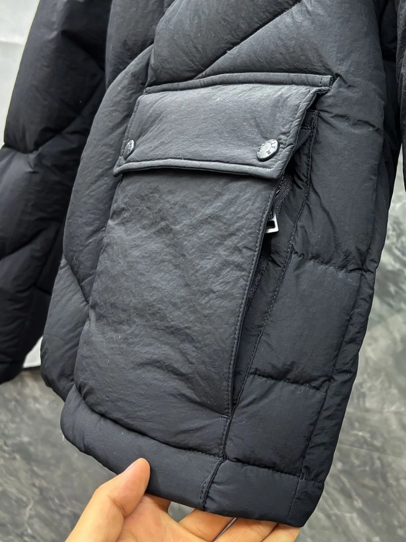 Moncler Down Jackets MultiPurpose 144065