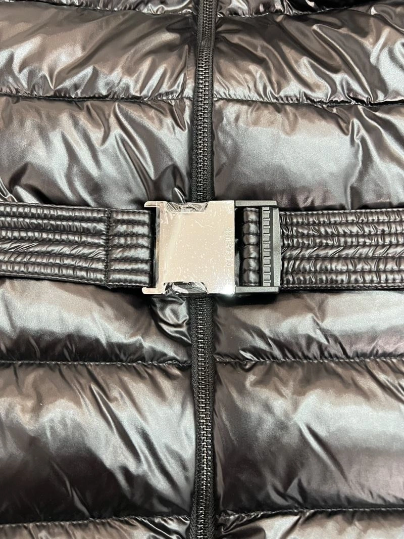 Moncler Down Jackets Youthful 144069
