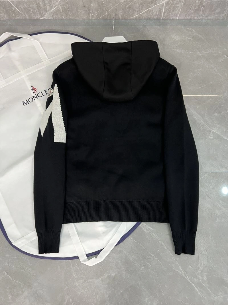 Moncler Down Jackets FreshLook 144055