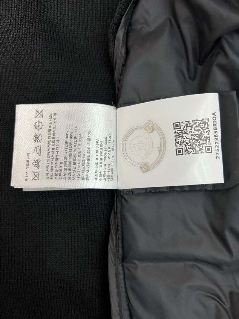 Moncler Down Jackets FreshLook 144055