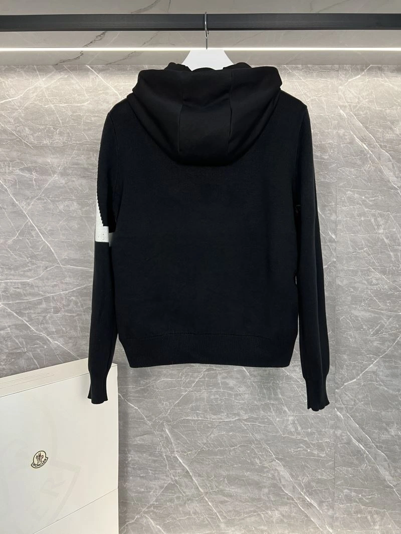 Moncler Down Jackets Soft 144057