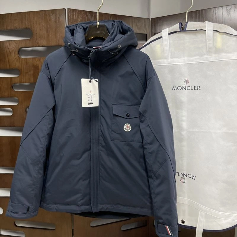 Unisex Moncler Down Jackets 144051
