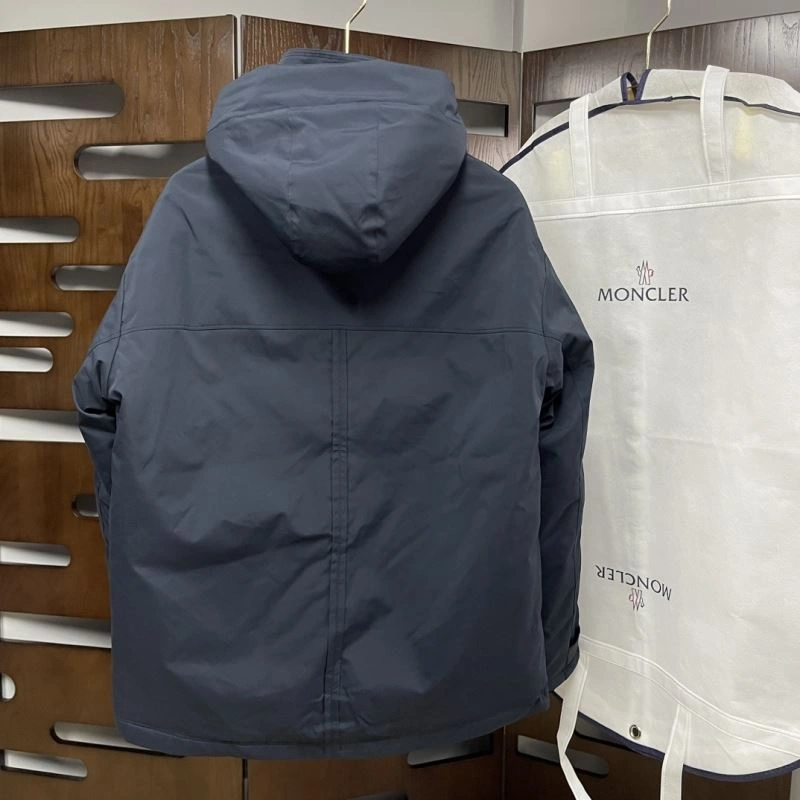 Unisex Moncler Down Jackets 144051