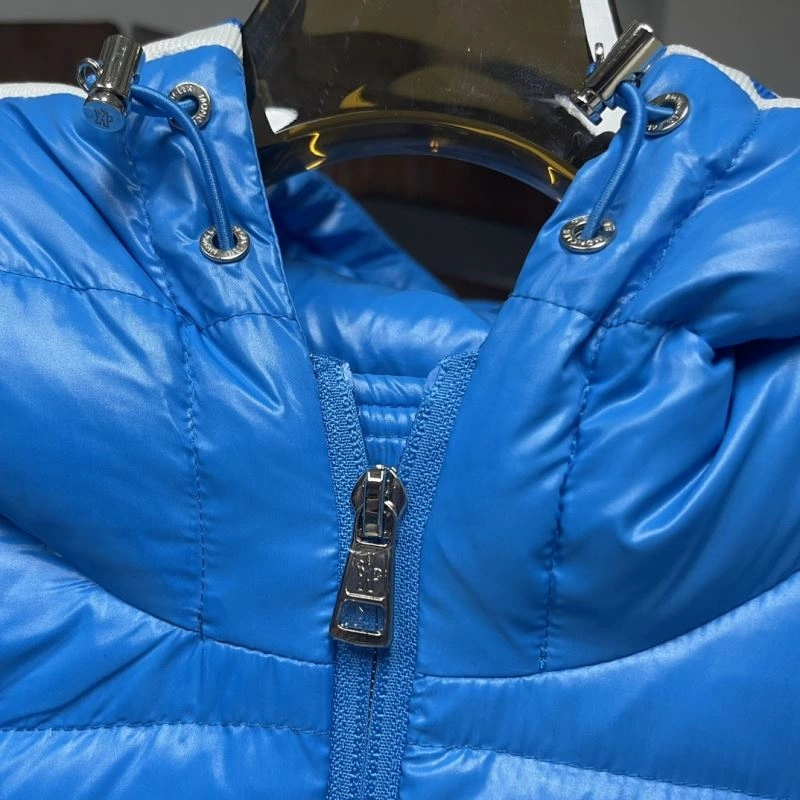 Elegant Moncler Down Jackets 144044