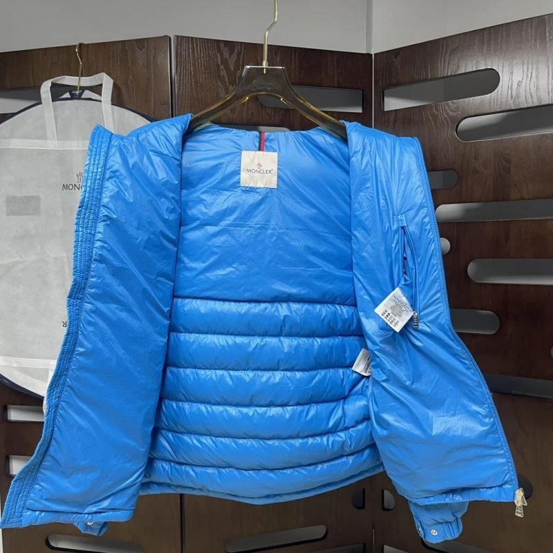 Elegant Moncler Down Jackets 144044