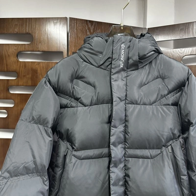 HighQuality Moncler Down Jackets 144038