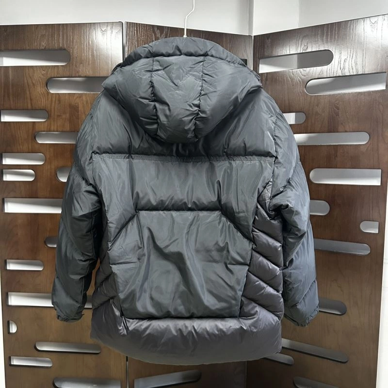 HighQuality Moncler Down Jackets 144038