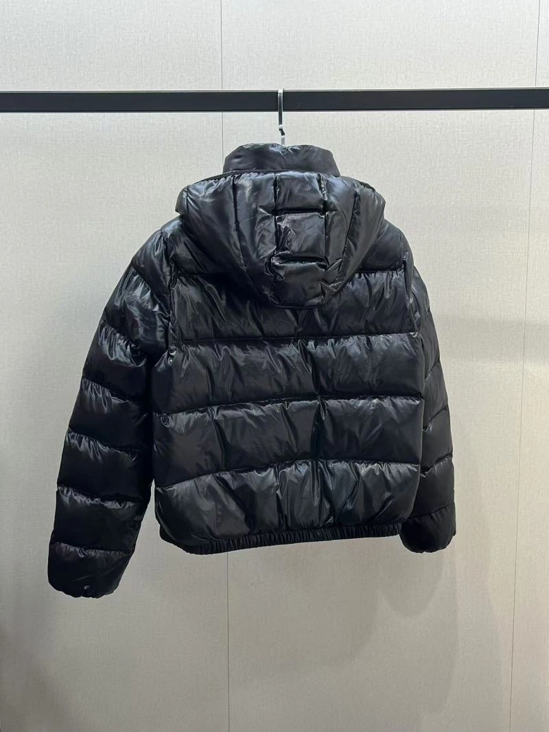 Tailored Moncler Down Jackets 144049