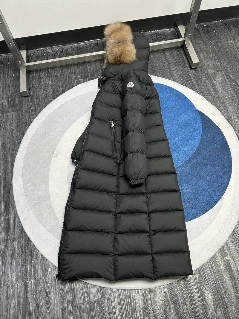 Moncler Down Jackets Durable 144033