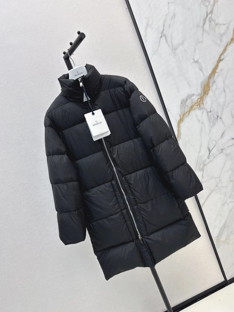 Tailored Moncler Down Jackets 144029