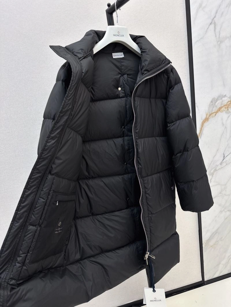 Tailored Moncler Down Jackets 144029