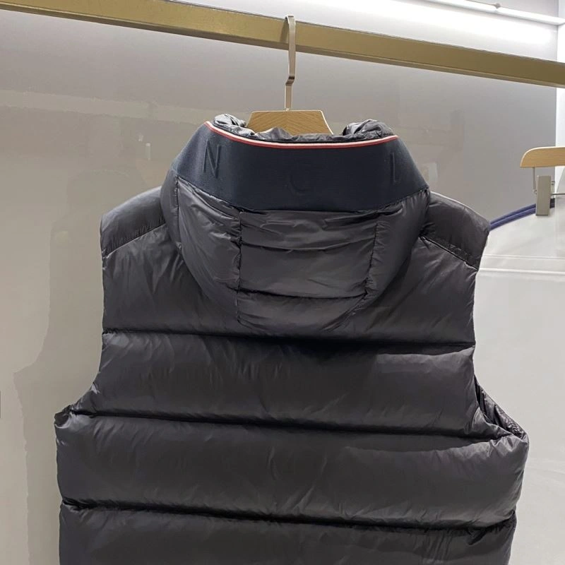 Moncler Down Jackets Bright 144024