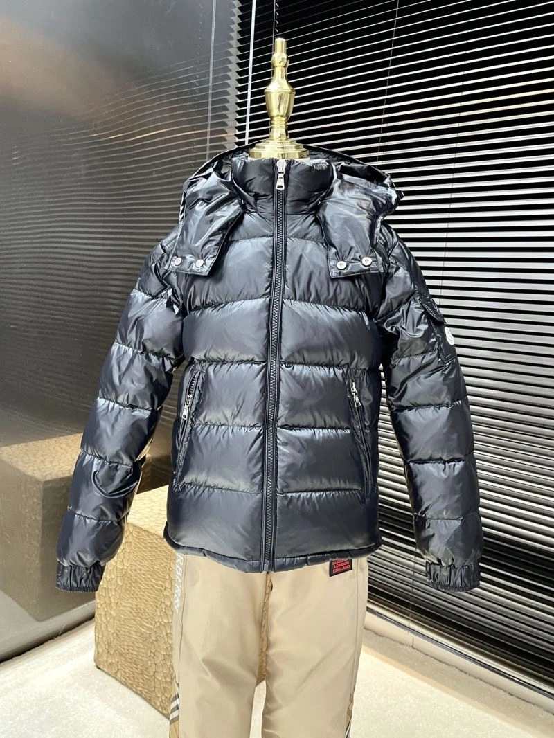 Breathable Moncler Down Jackets 144027