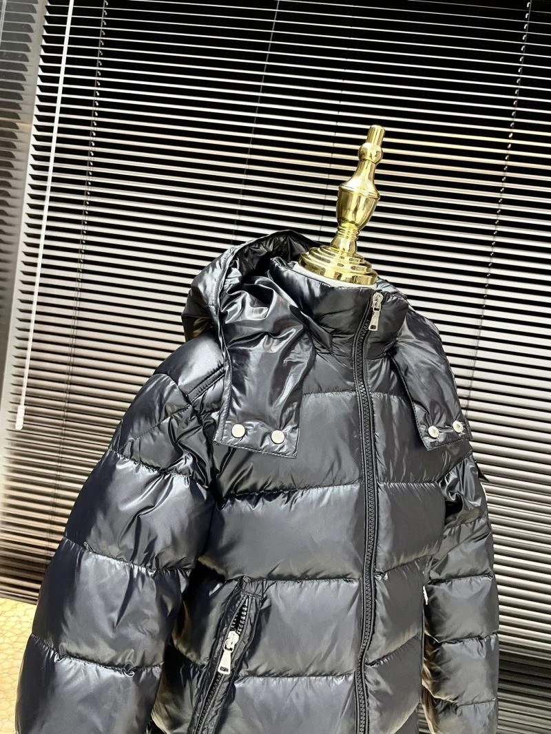 Breathable Moncler Down Jackets 144027