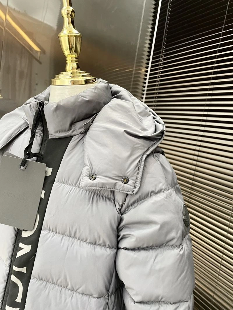 Bright Moncler Down Jackets 144036