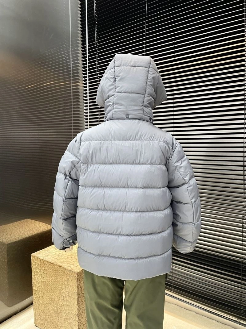 Bright Moncler Down Jackets 144036