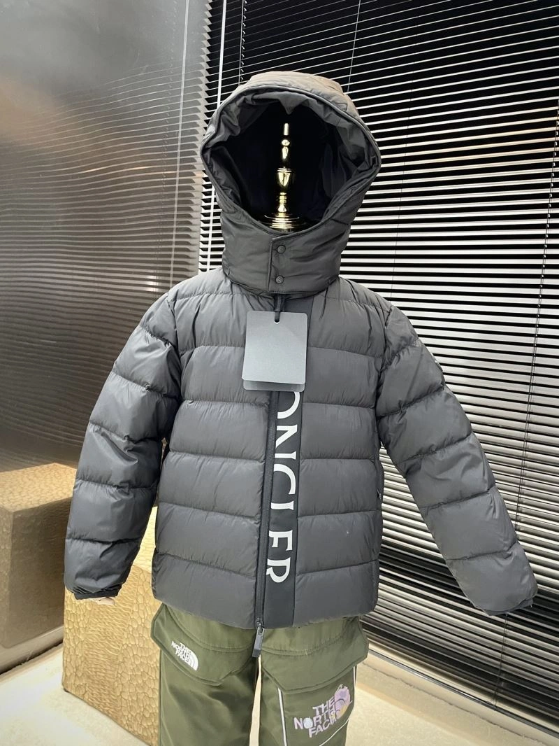 Affordable Moncler Down Jackets 144023